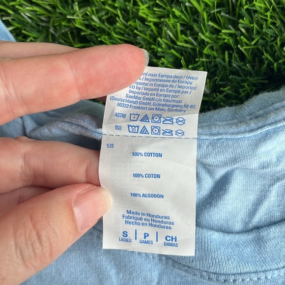 BARBIE T Shirt size small - Picture 6 of 7